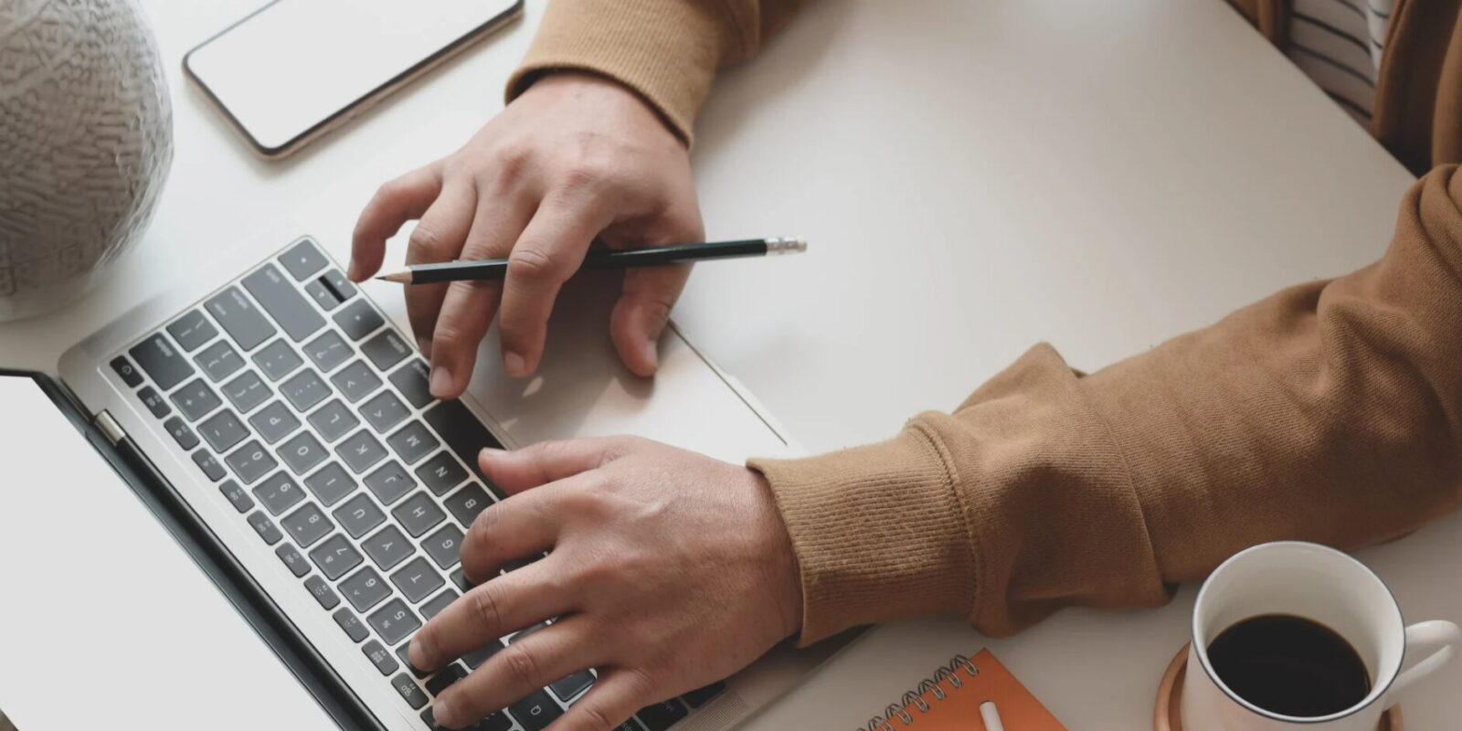 Günstiger Arbeitslaptop 2025 Die besten Modelle für jedes Budget