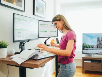 Schreibtischhöhe für Körpergröße Tabelle Schlüssel zu besserem Arbeiten